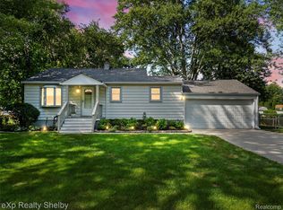 2353 Howe St, Shelby Township, MI 48317