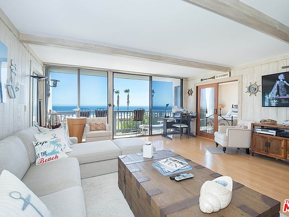 3rd image of 11966 Oceanaire Ln