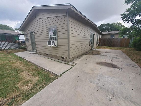 2nd image of 1523 Paso Hondo