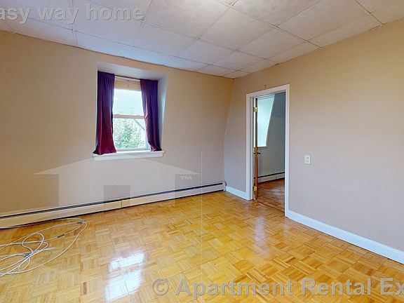 4th image of 41 Glenwood Rd #2