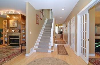 2nd image of 625 N Taylor Ave