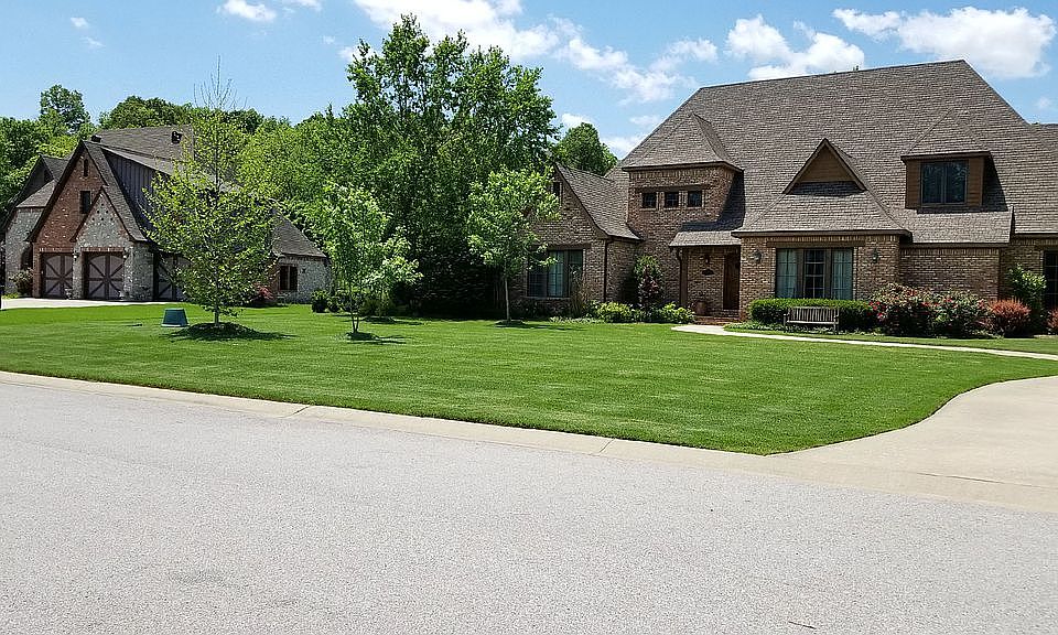 2nd image of 12124 Beau Chalet Dr