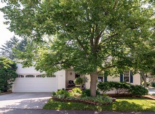 7302 W Valley Ridge Dr, Madison, WI 53719