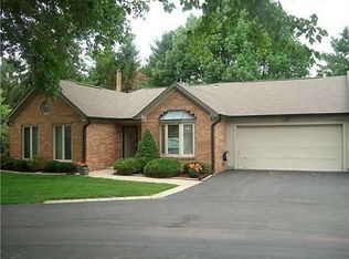 9585 Drakeford Dr, Indianapolis, IN