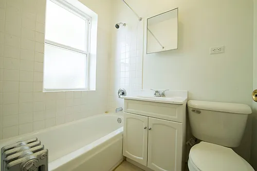 5024 W Quincy St Chicago, IL 60644 Photo 1