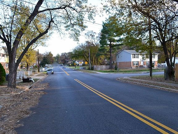 5th image of 2308 Kent Village Dr