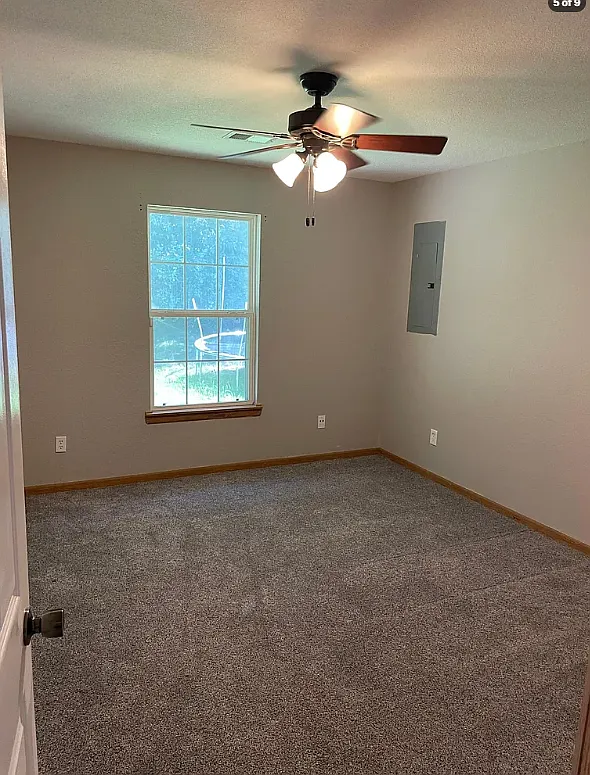 3 bed, 1304 sqft, $1,625 — Photo 4