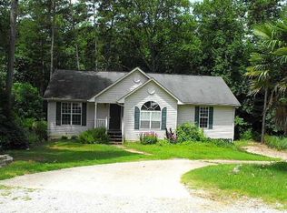 3122 Alenes Dr, Gainesville, GA 30506