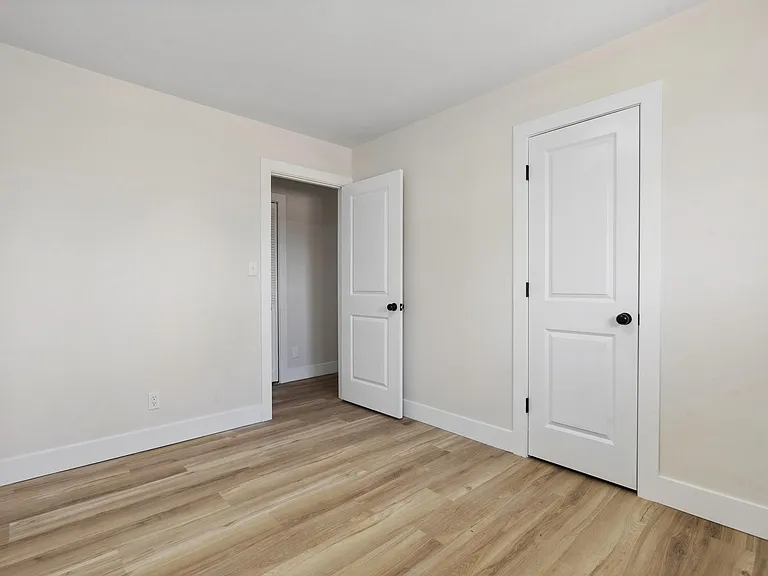 4516 Drayton Ct — Photo 10
