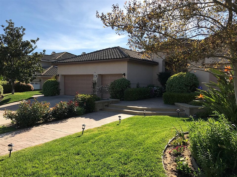 1st image of 3079 Paseo Cristal