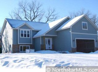 207 Stoughton St, Cannon Falls, MN 55009