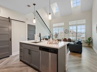 Discovery Park Place, Columbus, OH 43215