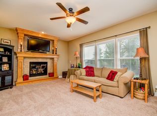 20741 W 224th St, Spring Hill, KS 66083