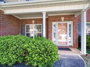 118 Roberts Hill Dr, Taylors, SC 29687