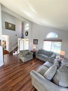 28617 Newcastle Rd, Highland, CA, 92346