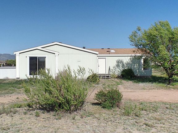 3rd image of 9555 N Buddy Ln