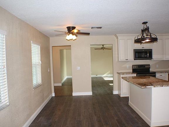 5th image of 103 Marla Ln