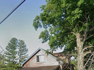 148 Pleasant St, Masontown, WV 26542