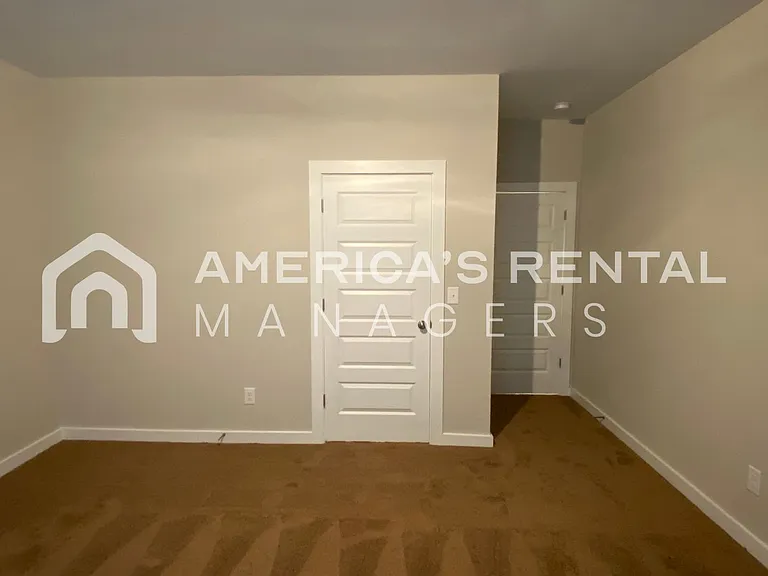 15662 Capstone Blvd — Photo 18