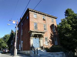 395 Benefit St APT 3, Providence, RI 02903