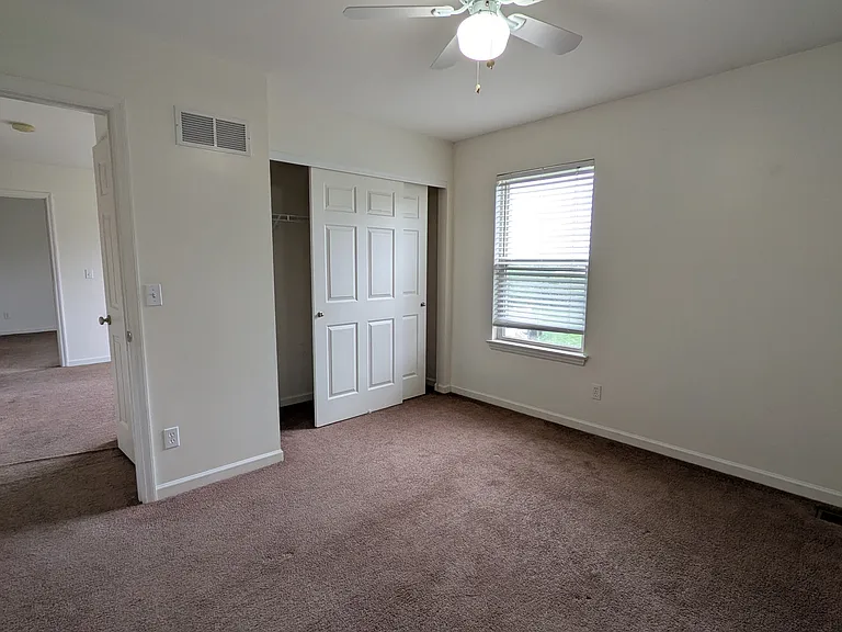 401 Pallardy Ln — Photo 26