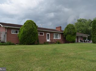1112 Paynes Ford Rd, Martinsburg, WV 25405