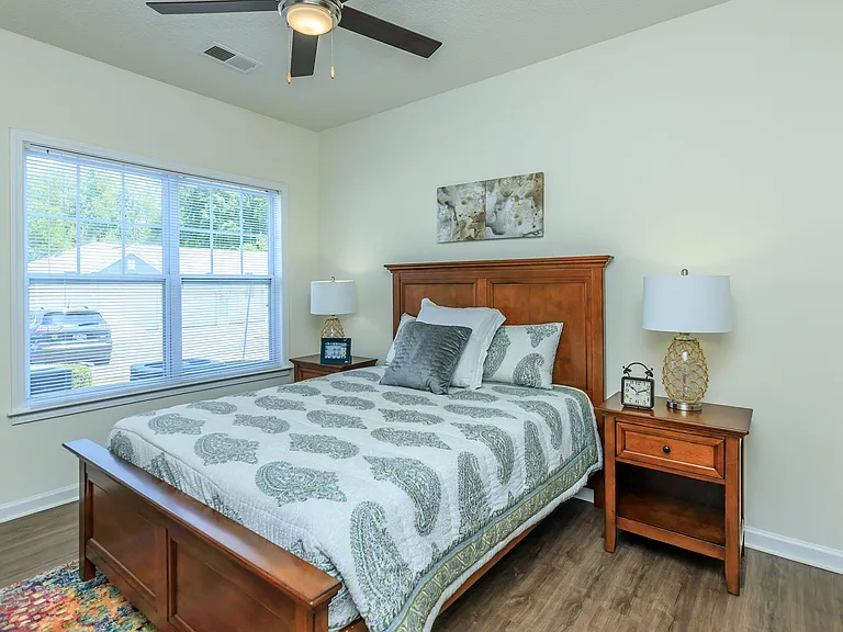 INCREDIBLE VAULTED CEILINGS AVAILABLE
