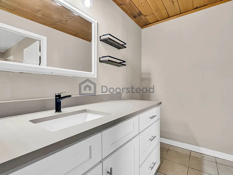 7533 Abonado Rd — Photo 42