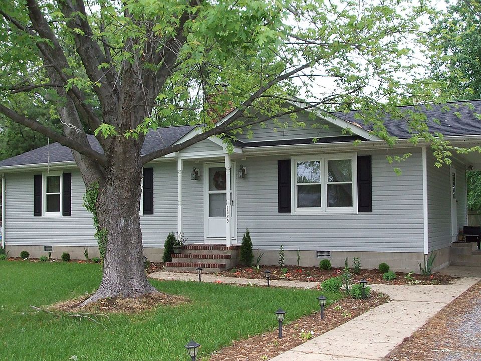 1st image of 1325 Queen Anne Dr