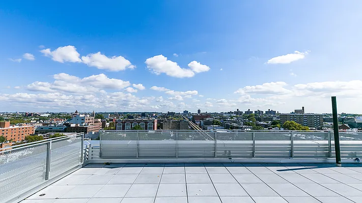 Rented by Nooklyn NYC LLC | media 99