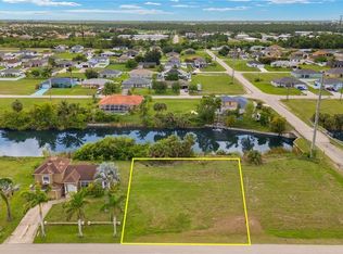 2723 NE 5th Pl, Cape Coral, FL 33909