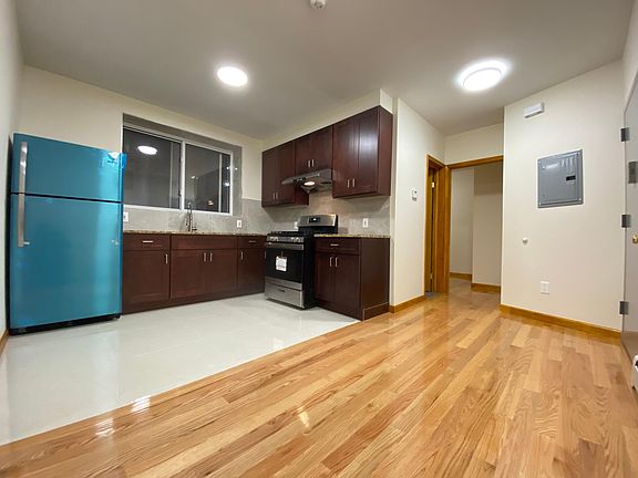2nd image of 2465 85th St #1F