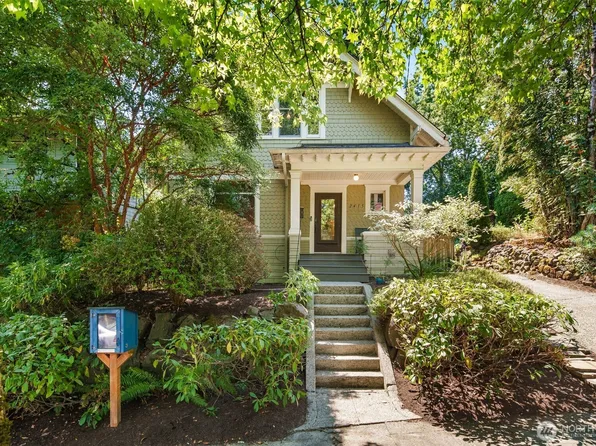 2415 E Spring Street, Seattle, WA 98122
