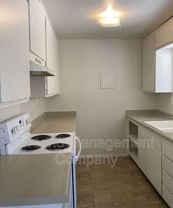 815 S Demaree St Visalia, CA, 93277 Apartments for Rent Zillow