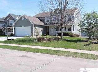 5721 S 160th St, Omaha, NE 68135