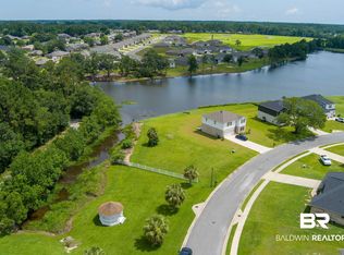 16531 Edgewater Cir, Loxley, AL 36551