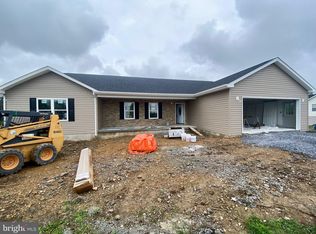 215 Pasture Ln, Capon Bridge, WV 26711