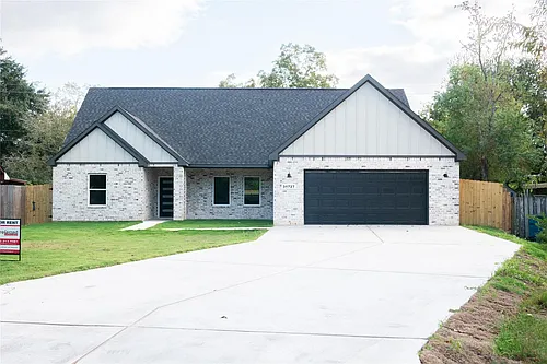 31727 Cypress Cir Photo 1