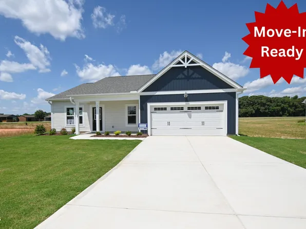 135 Johnson Ridge Way, Four Oaks, NC 27524