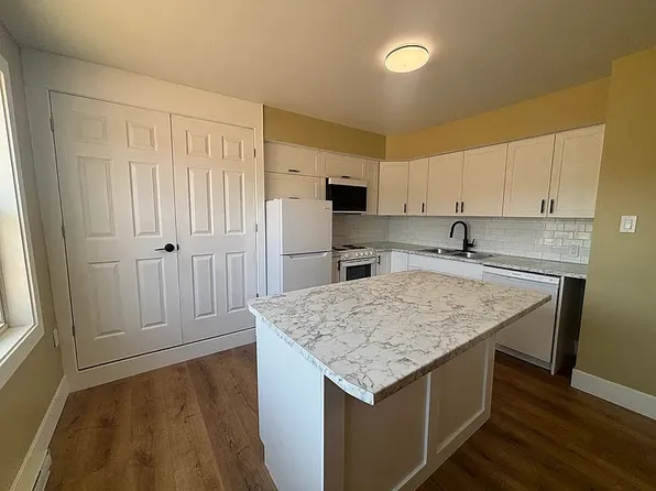 145 Carrie St, Lincoln, NB E3B 5B7