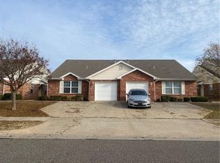 1913 Leeds Ln, Norman, OK 73071