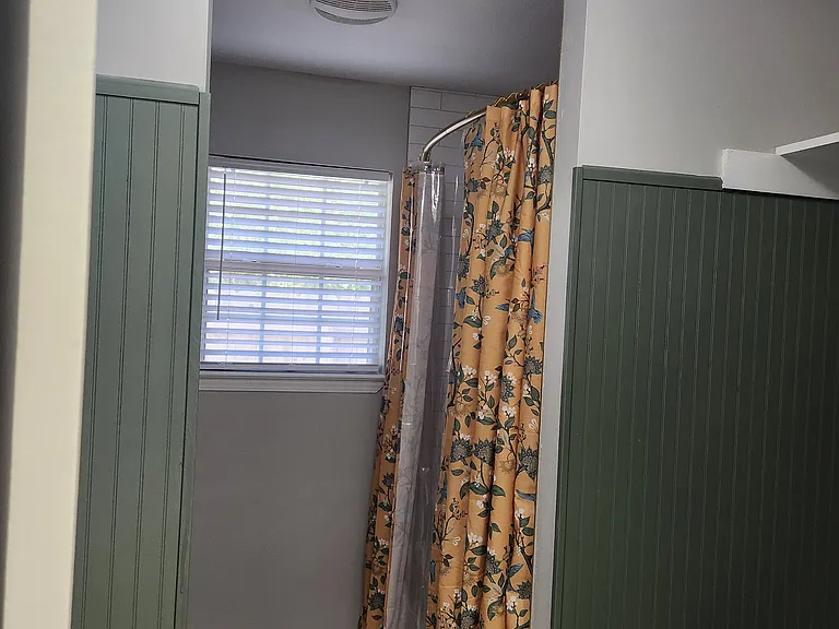 15052 Janus Rd #B — Photo 25