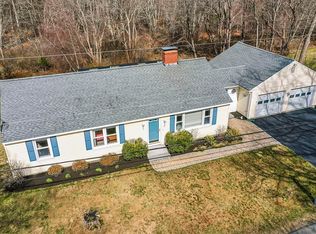 6 Sheru Ln, York, ME 03909
