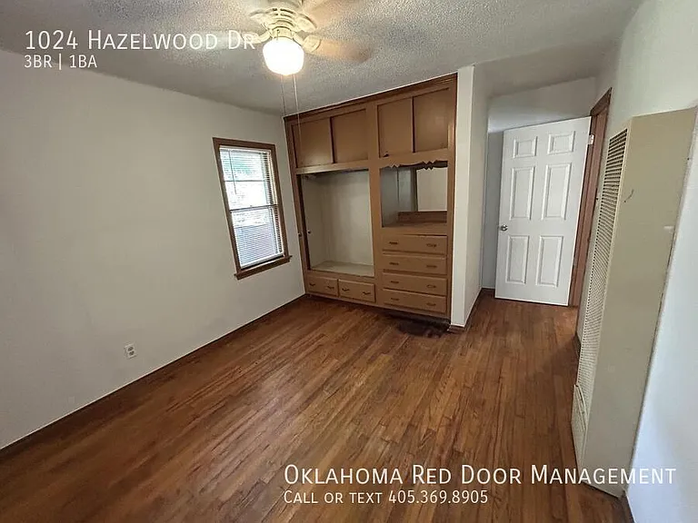 1024 Hazelwood Dr — Photo 9