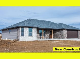 2125 Eiken Ln, New Bloomfield, MO 65063