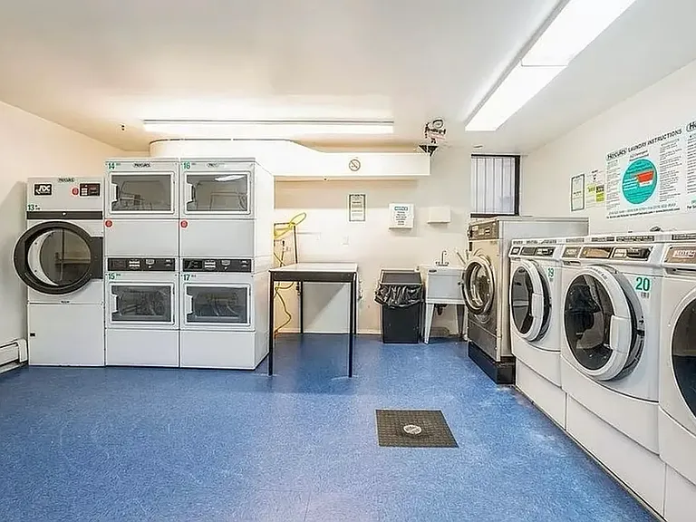 581 Academy St #1G — Photo 23