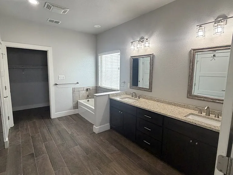 2408 Birkdale Ln — Photo 12