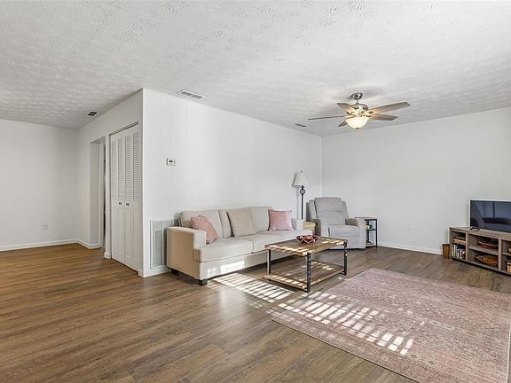 5th image of 5311 HANSEL AVENUE #D14