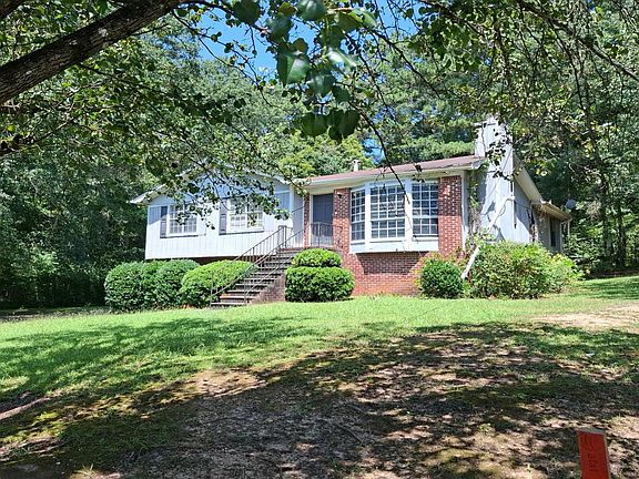 2nd image of 6012 Dug Hollow Rd