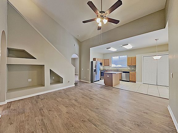 5th image of 3204 Downan Point Dr